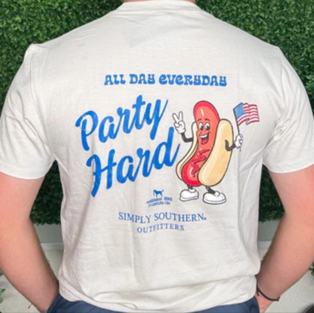 NWT Simply Southern Party Hard Hotdog Graphic T-Shirt